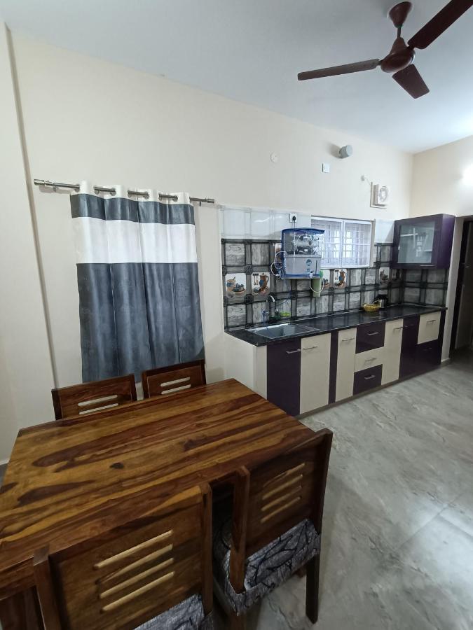 Doctor'S Homestay ติรุวันนามาลัย ภายนอก รูปภาพ